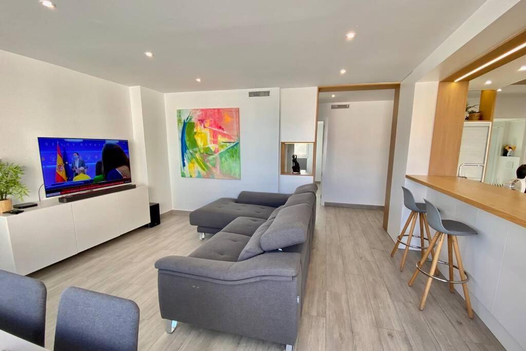 Central Modern Apartment 3 Bed 2 Bath El Campello Buitenkant foto